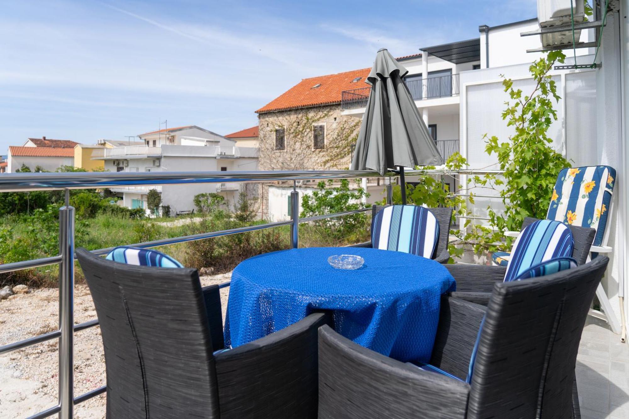 Apartment Kristina Dujmovic Baška Voda Zimmer foto